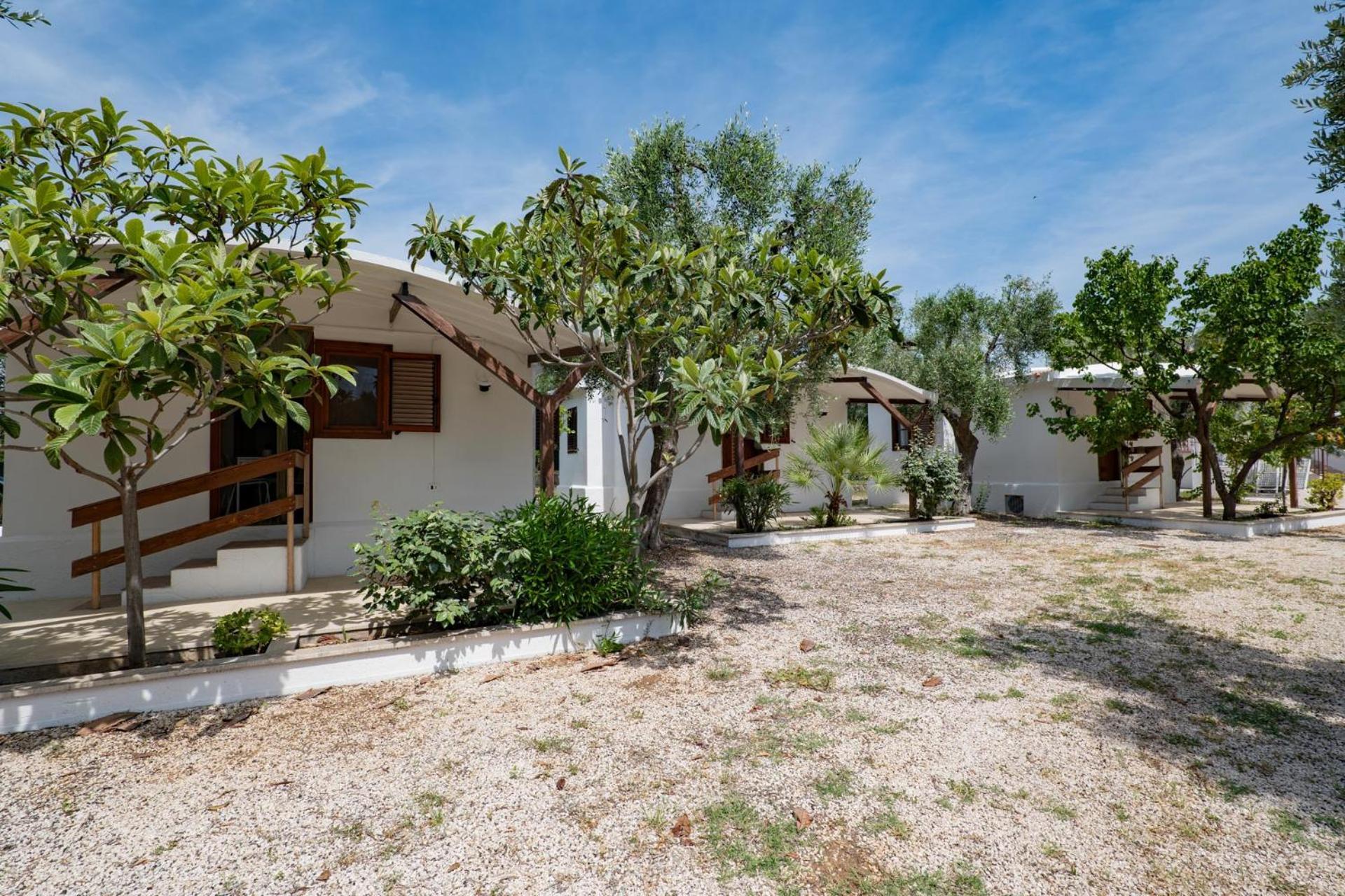 Residence Lido Dei Pini Mattinata Ngoại thất bức ảnh